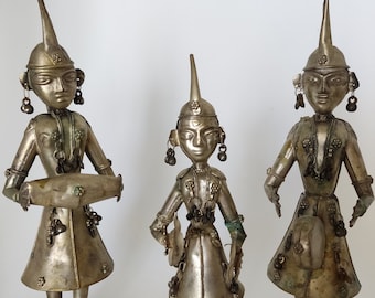 Figures of Hindu musicians made of light alloy.Vintage handmade figurines.A set of three figurines