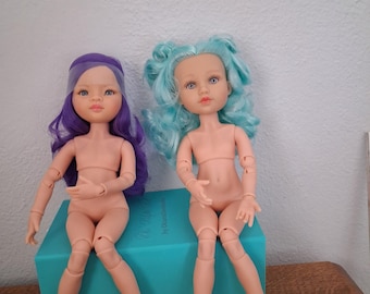 El cuerpo tiene bisagras para las muñecas Paola Reina.