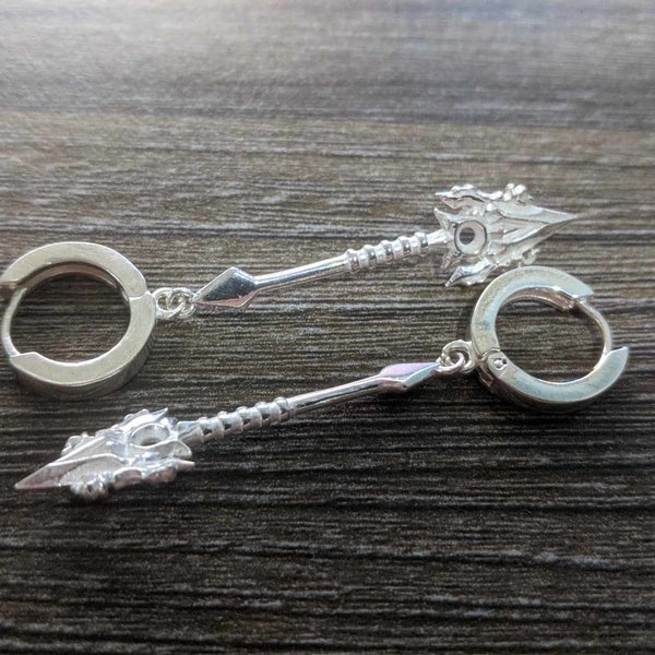 League of Legends Inspired Pantheon Spear Silver Earring (Pendant size - Fan Made)