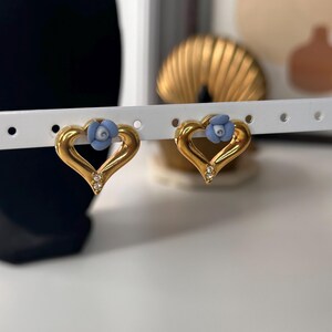 Elegant heart earrings, vintage gold plated earrings with blue flower, vintage bridal jewelry, heart earrings