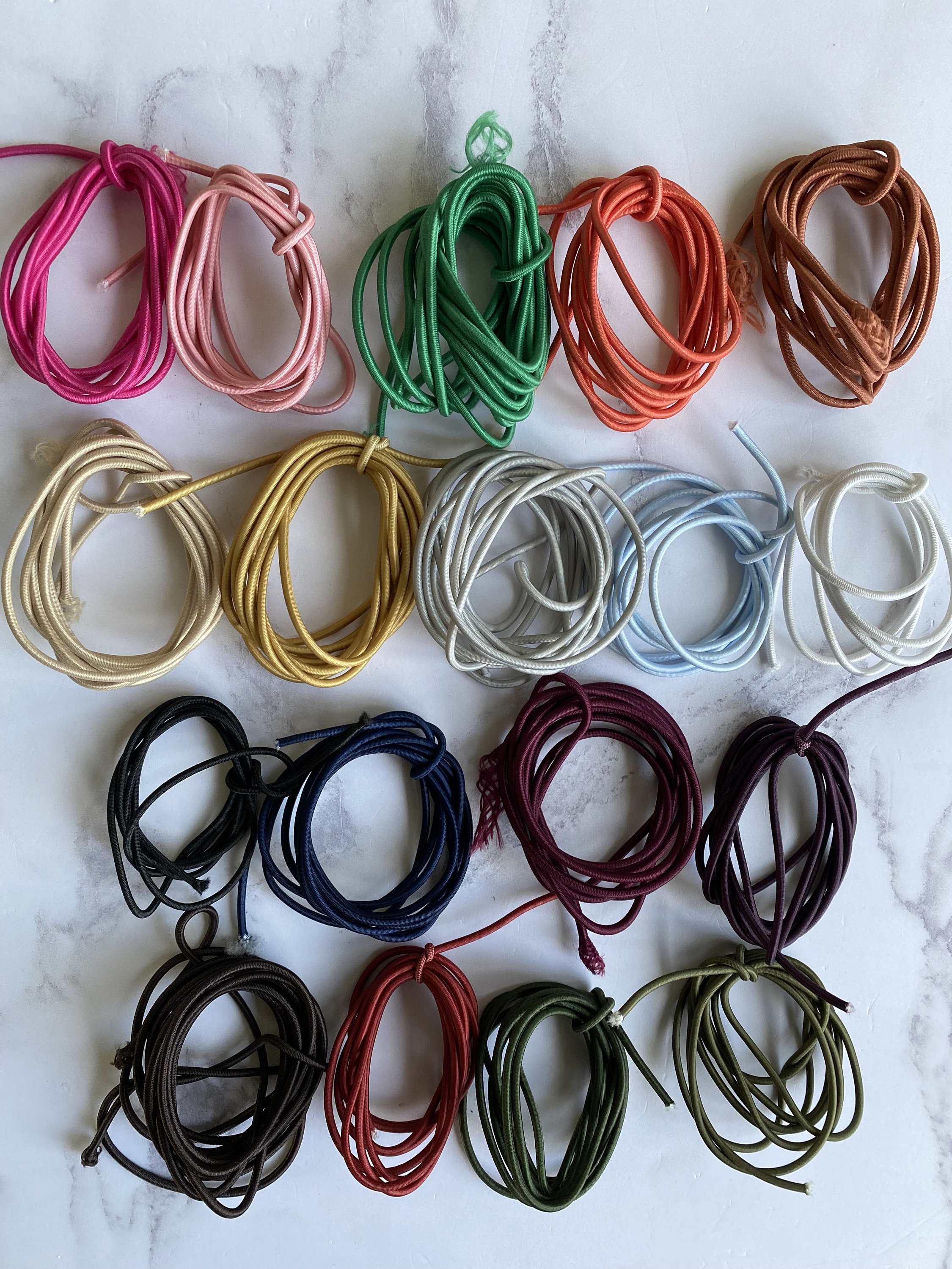 Hot Selling Colored Rubber Extruder Elastic Thread for Sewing Elastic Thread  - China Hair Extension Elastic Thread for Extensions and Elastic  Transparent Thread 650m price