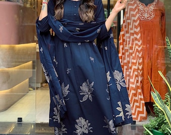 Floral Printed Anarkali Kurta Set: 3-Piece Indian Ethnic Suit