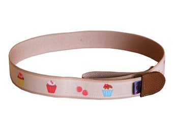 Children's belt without buckle with cupcake motif