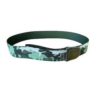 Cinto infantil camuflado verde, cinto infantil sem fivela, cinto para crianças e bebês, ajustável de forma flexível, elástico, fabricado na Alemanha