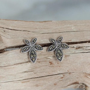 Marcasite Stud Earring | 925 Sterling Silver Marcasite Stud Earring  | Floral Marcasite Stud Earring | Leaf Marcasite Stud Earring for Her