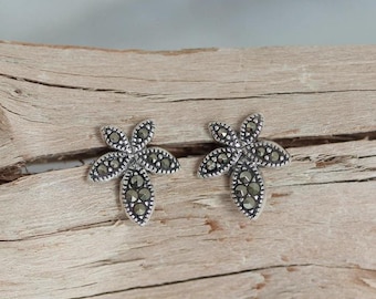 Marcasite Stud Earring | 925 Sterling Silver Marcasite Stud Earring  | Floral Marcasite Stud Earring | Leaf Marcasite Stud Earring for Her