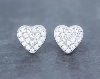 Orecchini a forma di cuore con pavé di CZ Orecchini a forma di cuore in argento sterling 925 con CZ per ragazze e donne Orecchini a forma di cuore con zirconi cubici