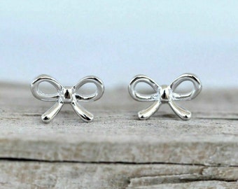 FaithOwl Ribbon Bow 925 Sterling Silver Stud Earrings FaithOwl Ribbon Bow 925 Sterling Silver Stud Earrings