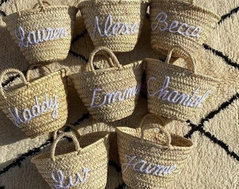 Panier marocain en paille personnalisé CADEAU DE MARIAGE, sacs de douche nuptiale, sacs de paille personnalisés, sac de plage personnalisé, fourre-tout en paille, sacs brodés