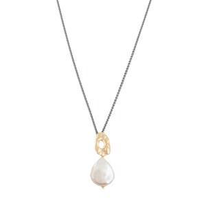 FreshwaterPearl Necklace. Pearl Pendant on Oxidixed Chain. Two Tone Necklace. Layering Necklace. Gift for Her