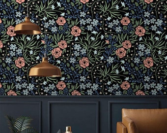 Papel pintado floral oscuro, autoadhesivo y removible, o papel pintado tradicional con motivos florales.