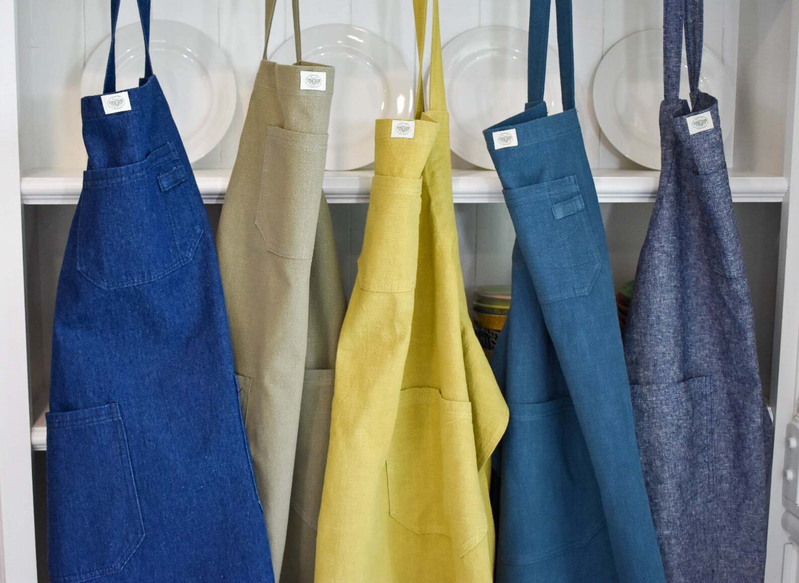 Linen Apron With Pockets Adjustable Neck Strap Generous Etsy