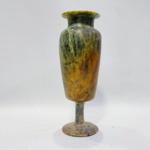 Hommer stone won. Marble vase. Alabaster. Pharaonic vase. Vase. Hand carved.. Made in Egypt. 10 inches