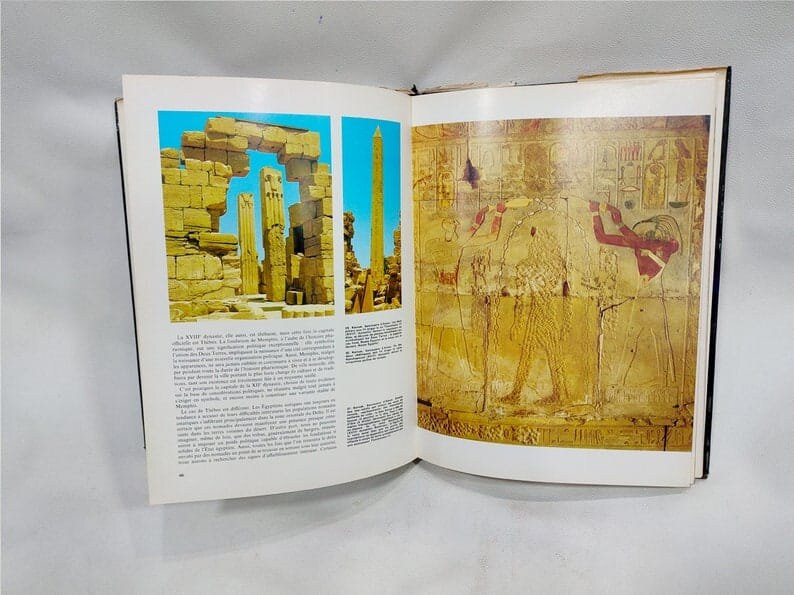 エジプト文明図鑑、1976年版、現代国サイズ：33x24。参考文献：CZC