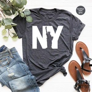 New York Shirt, Statue Of Liberty Shirts, New Yorker T-Shirt, New York City Tshirt, New York Gifts, NYC Tee, Patriotic USA Shirt