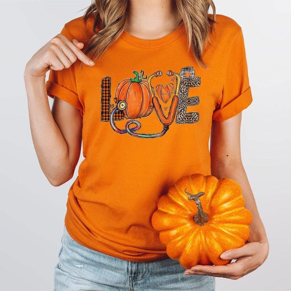 Halloween Love T-Shirt,Halloween Nurse Shirt, Nurse Stethoscope Shirt, Halloween Doctor Gift Shirts, Heart Pumpkin Nurse Shirts, Nurse Shirt