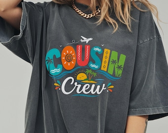 Camiseta de verano Comfort Colors® Cousin Crew, camiseta para vacaciones familiares tropicales, estampado de viaje a la playa para reuniones familiares, ropa retro divertida.
