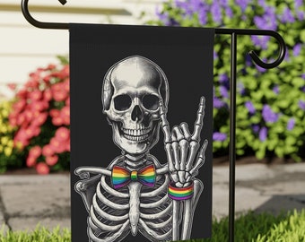LGBTQ Halloween Pride Garden Flag Funny Gay Pride Halloween Yard Flag Skeleton Rainbow Banner Spooky Season Flag Skull Lesbian Pride Flag