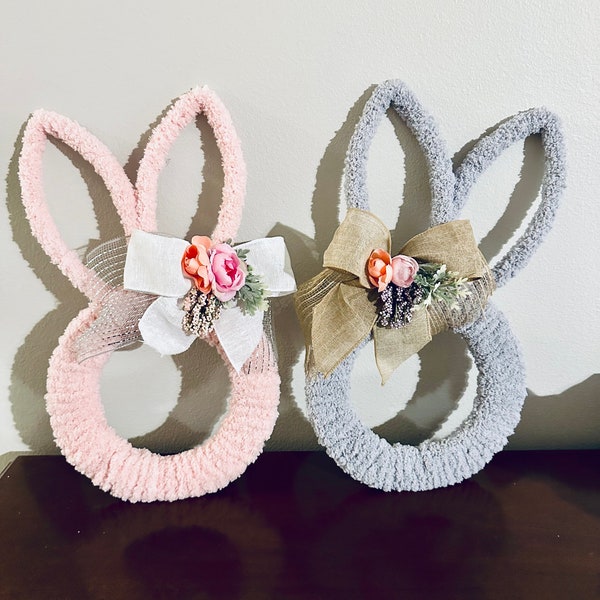 Bunny Wreath, Easter Bunny Decor, Bunny Head Wreath, Farmhouse Bunny Wreath, Easter Decor, Spring Decor, Spring Wreath, Spring Door Hanger