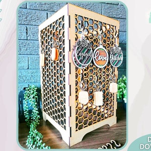 Ornamentos e chaveiros Arame de galinha S Gancho expositor de quatro lados arquivo svg, corte a laser pronto para Glowforge, download digital, uso comercial