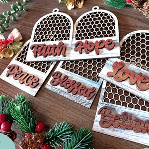 Bundle de fil de poulet ornements fichier svg, svg de décorations de Noël de la ferme, svg découpé au laser Glowforge ready, téléchargement numérique, usage commercial