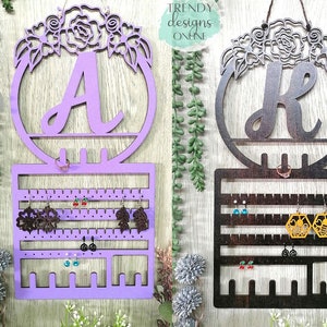 Alphabet Jewelry Display, Colgador de pendientes iniciales florales, Organizador de joyas de letras, Glowforge listo, archivo cortado con láser, Descarga digital