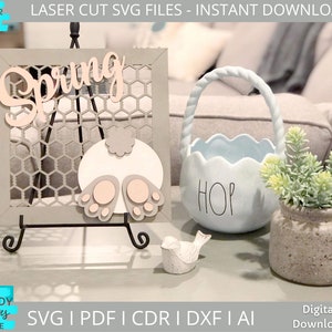 Spring Bunny Sign svg, Glowforge Ready file, Laser Cut svg, Téléchargement numérique, Utilisation commerciale
