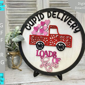Cupid Delivery Loads of Love svg-bestand, Valentijnsdag teken svg, Glowforge klaar, lasergesneden bestand, digitale download, commercieel gebruik