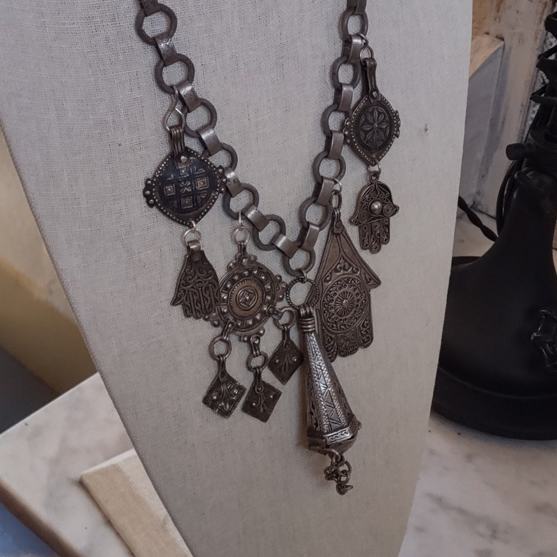 Moroccan Drop Necklace Silver