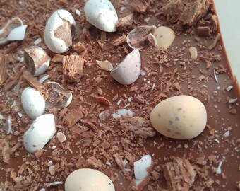 Cadburys Mini Egg Chocolate Rice Krispie Traybake, Easter Treat