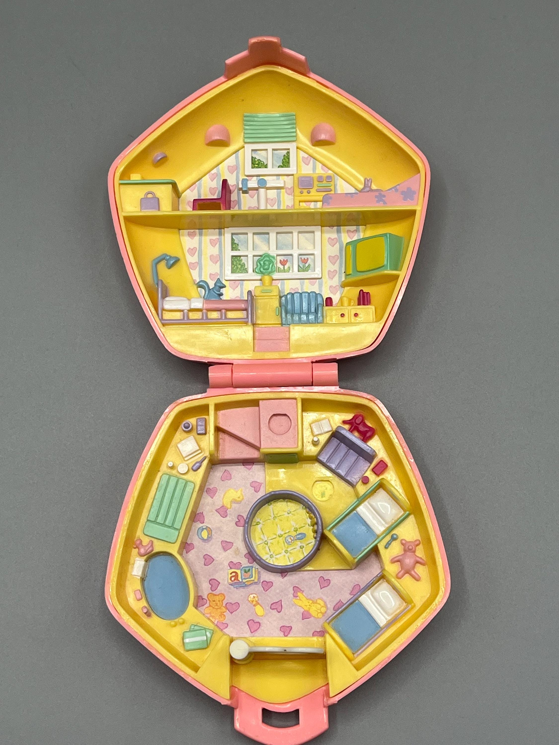 1992 Vintage Bluebird Polly Pocket-polly in Her Nursery - Etsy