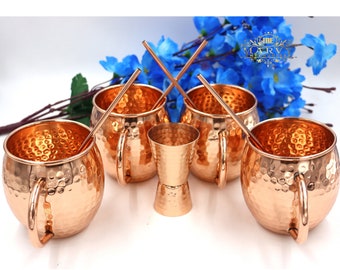 Juego de tazas de cobre martillado para Moscow Mule: 4 tazas con 4 pajitas y 1 medidor.