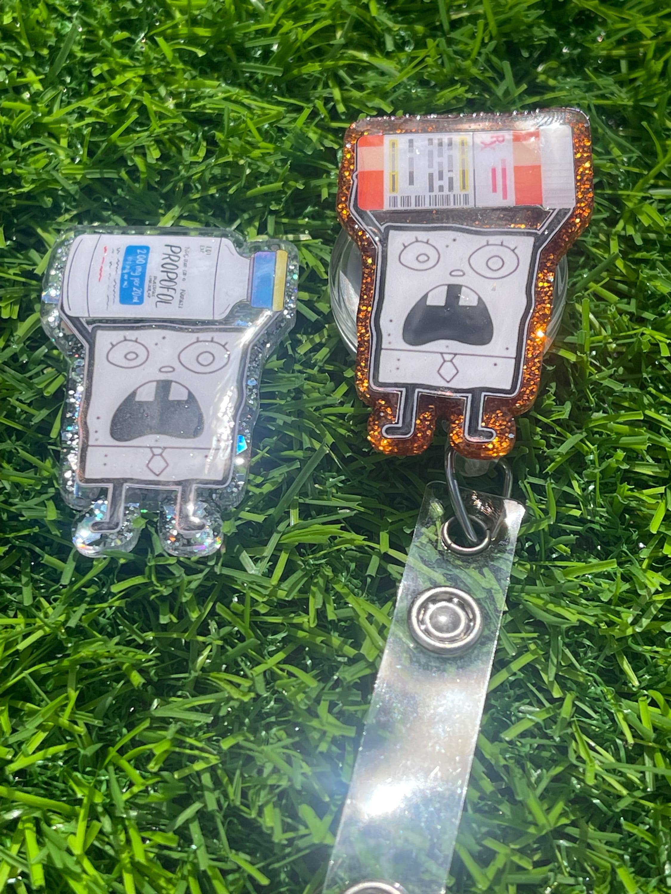 Funny 'Me Hoy Minoy' Glitter Nurse Badge Reel: Doodlebob ID Clip