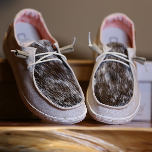 hey dudes fuzzy womens