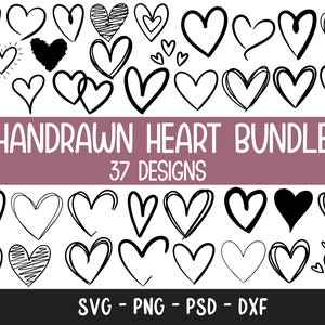 Könnte beinhalten: Eine Sammlung von 37 handgezeichneten Herzdesigns in verschiedenen Stilen, darunter vollflächige, umrandete und strukturierte Herzen. Das Bild enthält den Text "HANDRAWN HEART BUNDLE" und Dateitypoptionen: SVG, PNG, PSD und DXF.
