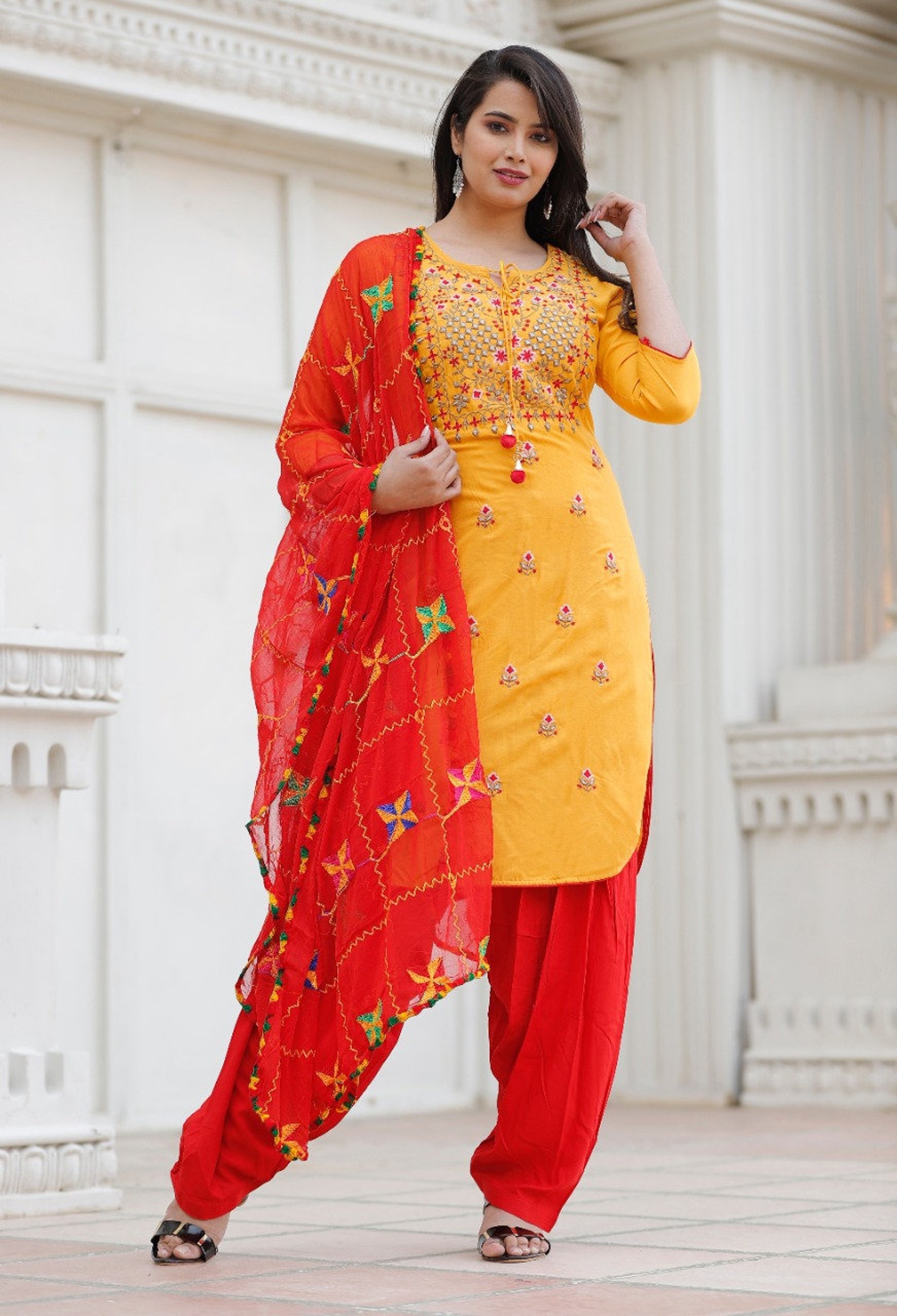 holi special dress