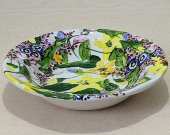 Decorative Studio Ceramic Vintage Bowl by Hugo Quattrocchi, Toronto, Canada. Hand Painted in Bright Multi-color Floral Design