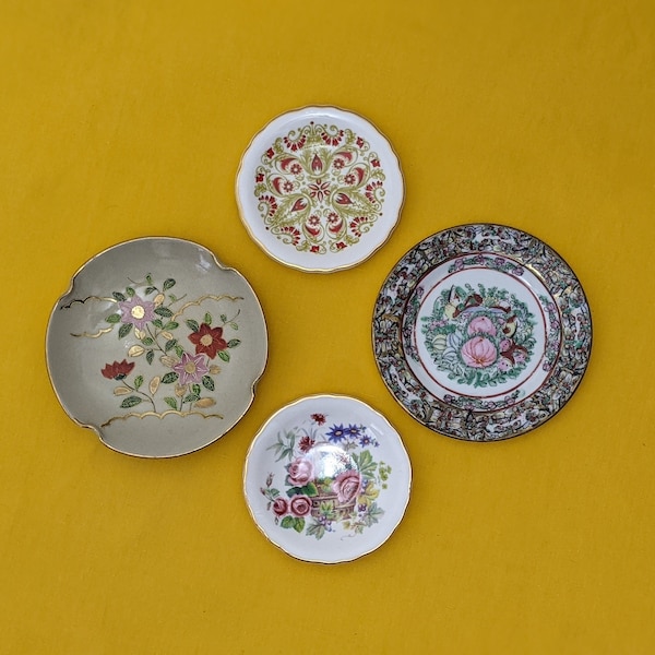 Vintage Miniature Decorative Collector Plates.  Plate Wall. Small Decorative Plates.  4 Designs to Choose From.