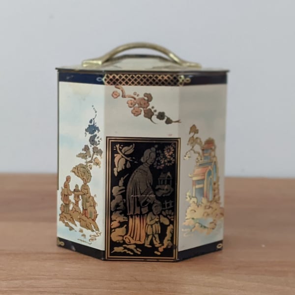 Vintage Peak Frean Octogonal Pagoda Style Collectible Biscuit Tin.  Made in England.