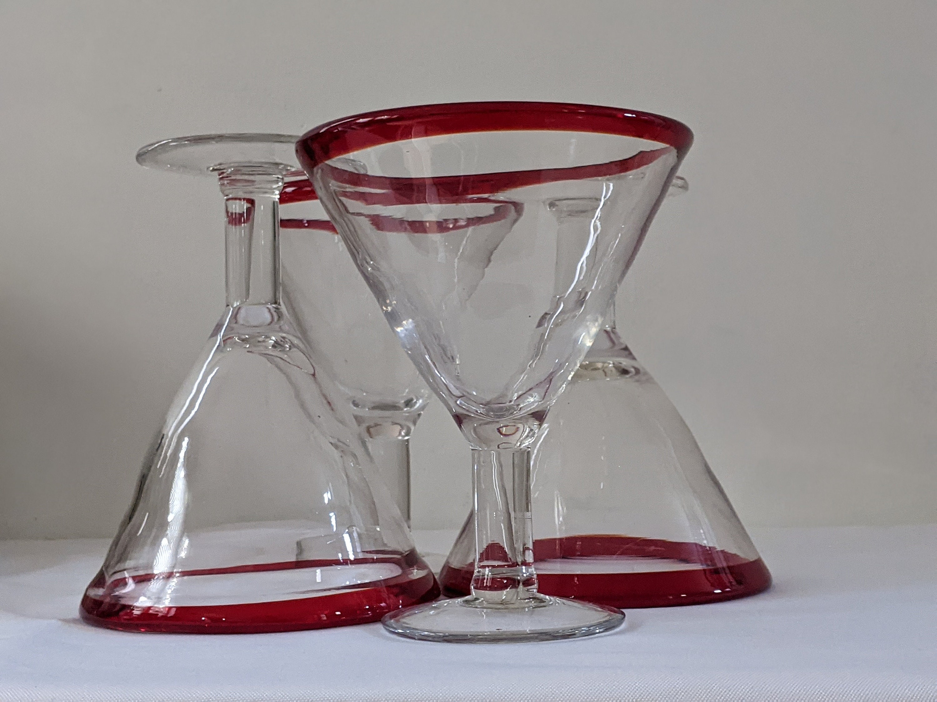 Red Co. Set of 4 Clear Glass Barware, Classic Long Stemmed Martini — Red  Co. Goods