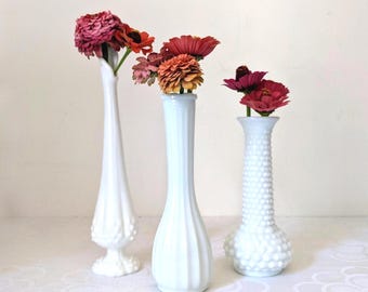 Milk Glass Vases, Vintage Bud Vase Set, Fenton Hobnail Brody Decor, White Glass Trio
