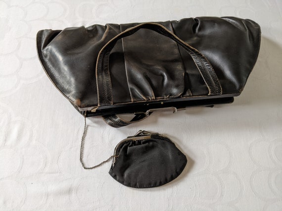 Vintage Tarkor Black Leather Handbag and Change P… - image 4