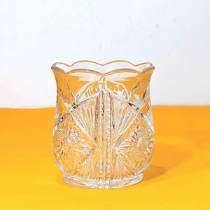 Antique Tarentum Glass Postscript Rose Bowl Vase EAPG Scalloped 4in