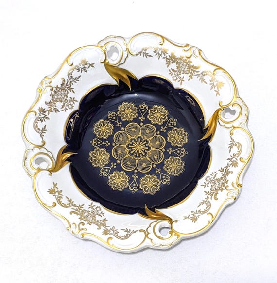 Vintage Echt Weimar Cobalt Blue & Gold Serving Bowl, Ilse 701