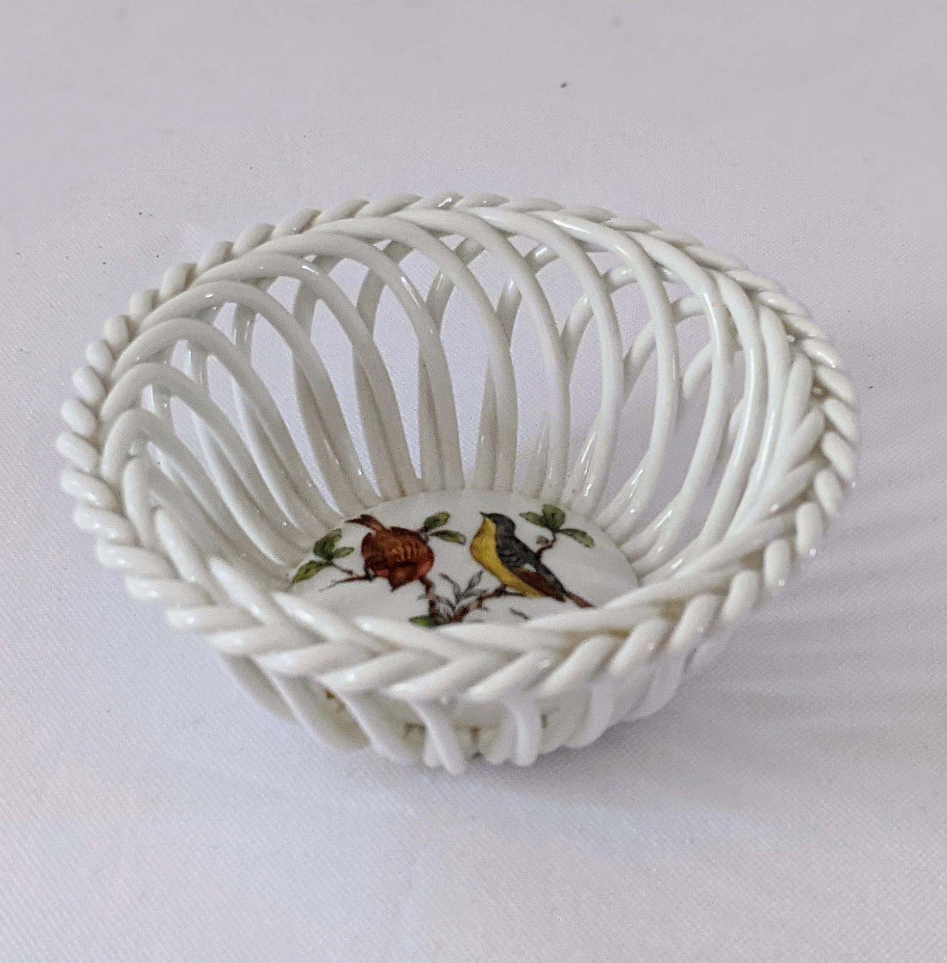 Vintage Handpainted Herend Hungary Rothschild Bird #7373 Small