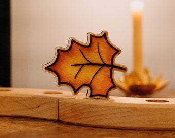 Orange leaf autumn ornament