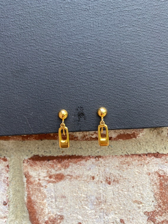 1950s Vintage Gold Tone Dangle Clip On Earrings A… - image 1