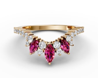 Alianza de boda curvada con rubí en oro de 14 quilates Anillo de compromiso curvo con rubí marquesa Anillo nupcial apilable para ella Anillo de contorno Rubí Piedra natal de julio