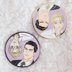Pines de esmalte circulares de la serie BL Yaoi &quot;Oficina&quot;: pareja de chicos enamorados de manga y manhwa - Regalo de Fujoshi