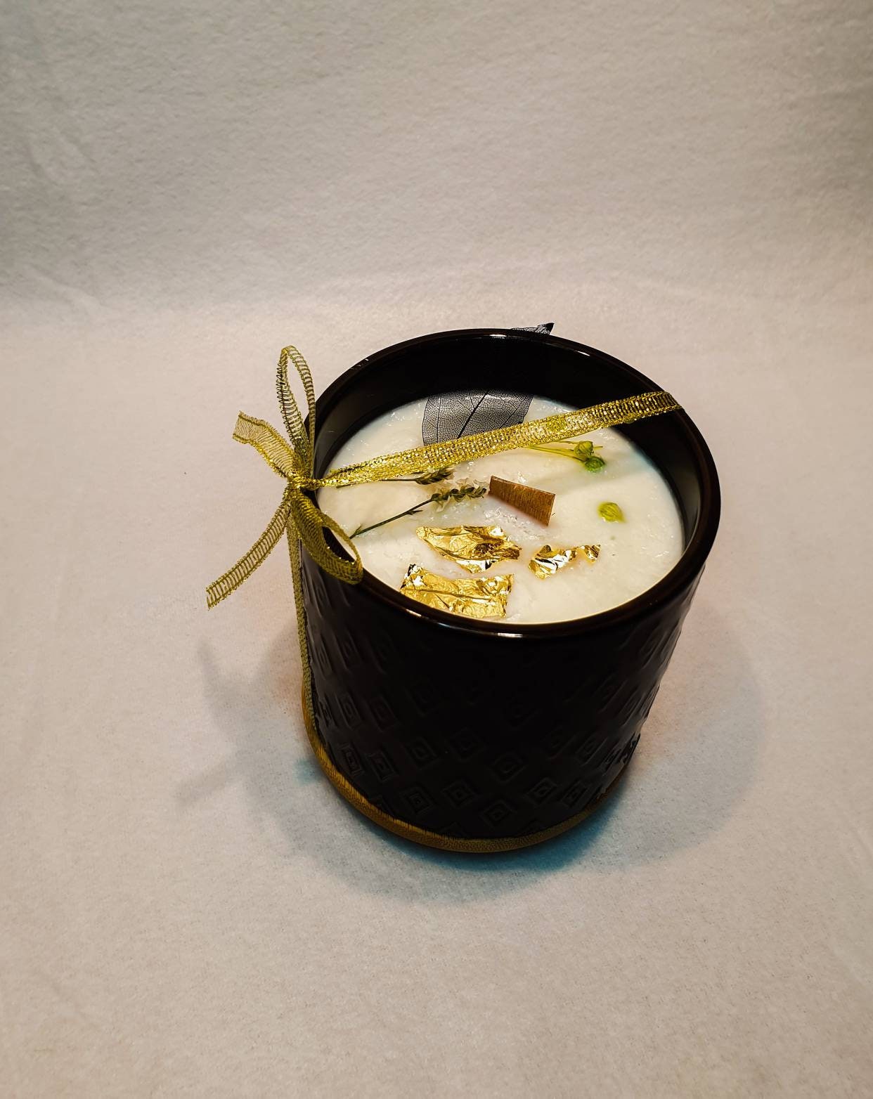 Bougie Végétale Naturelle Cire de Soja et Parfum Grasse Porcelaine Couvercle Bois.